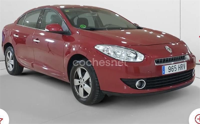 Usado Renault Fluence 110 CV (80 kW) 2013 Rojo Berlina