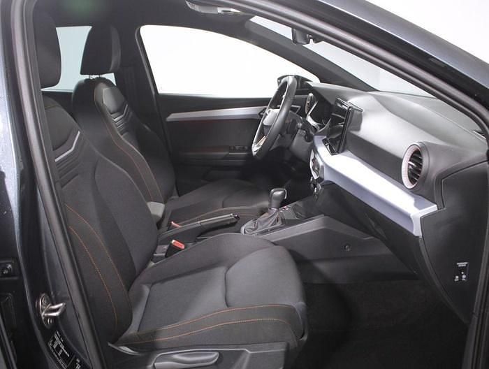 Usado Seat Ibiza FR 110 CV (80 kW) 2021 Gris Berlina