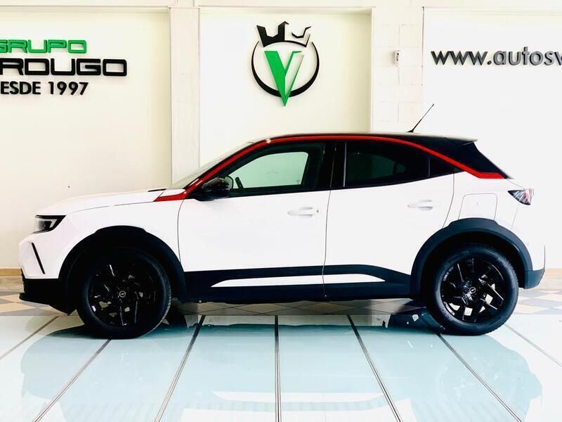 Usado Opel Mokka GS Line 130 CV (95 kW) 2022 Blanco SUV