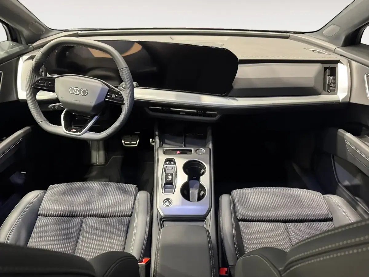 Nuevo Audi Q4 Sportback e-tron 209 kW (285 CV) 2026 Negro SUV