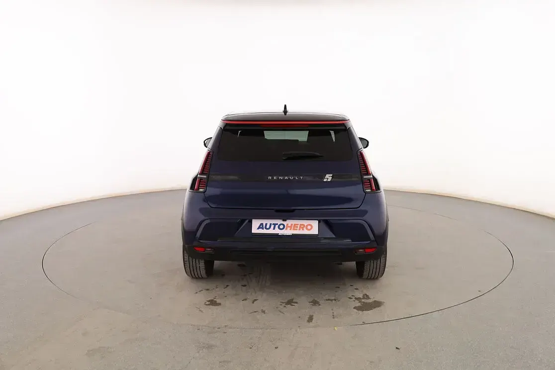 Usado Renault 5 E-Tech Komfort 110 kW (150 CV) 2025 Azul Berlina