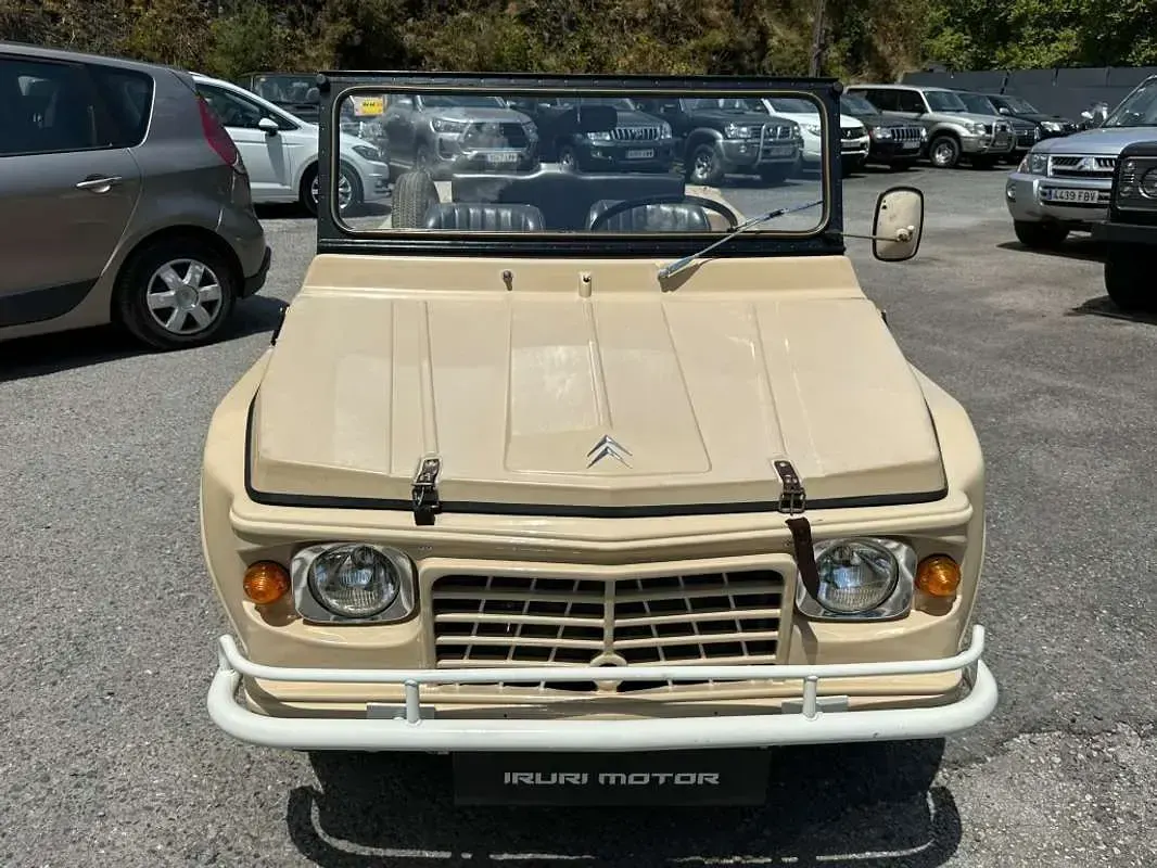 Usado Citroën Méhari 29 CV (21 kW) 1979 Beige Descapotable