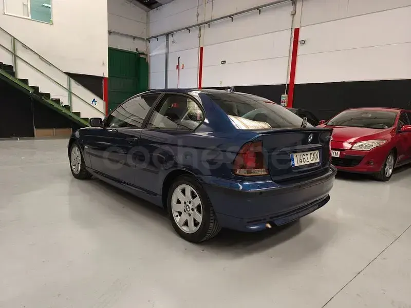 Occasion BMW 320 150 ch (110 kW) 2004 Bleue Berline