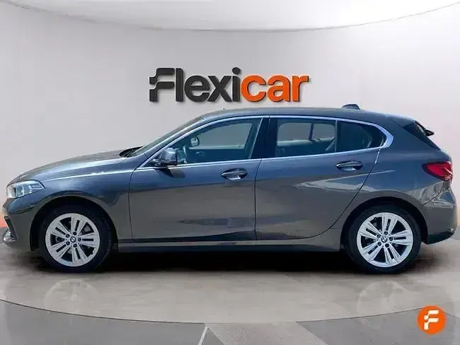 Usado BMW 116 116 CV (85 kW) 2020 Gris Utilitario