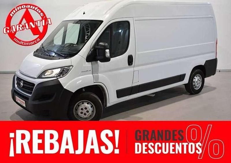Usado Fiat Ducato 114 CV (83 kW) 2018 Blanco Van