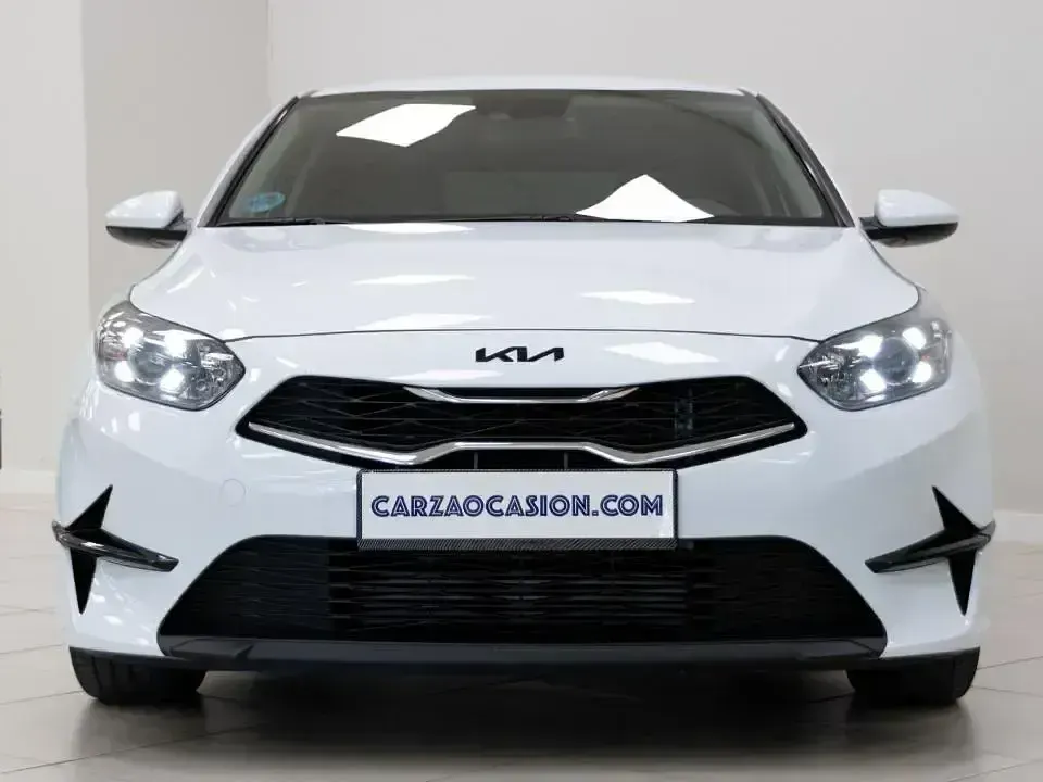 Usado Kia Ceed 100 CV (73 kW) 2023 Otro Utilitario