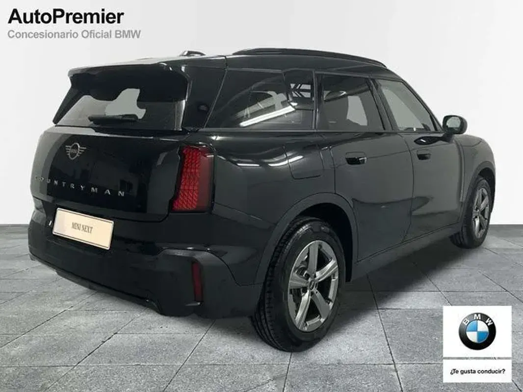 Usado Mini One D Countryman Essential 163 CV (119 kW) 2024 Negro SUV