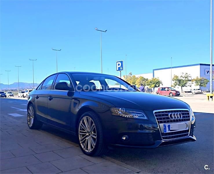 Usado Audi A4 S-Line 143 CV (105 kW) 2008 Negro Berlina