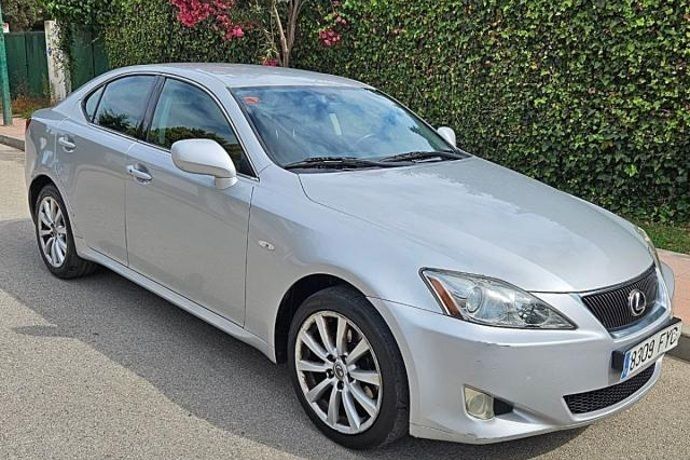 Usado 2008 Lexus IS220d Sport Line Berlina | 5700 € (Buen precio) - Imagen 1/4
