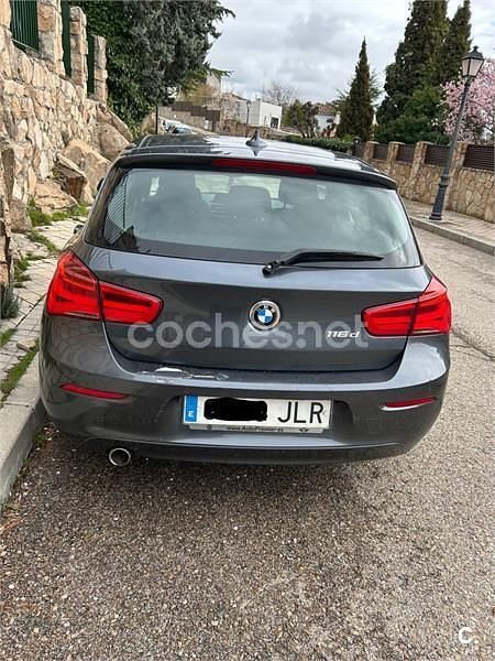 Usado BMW 116 116 CV (85 kW) 2016 Gris / plata Utilitario