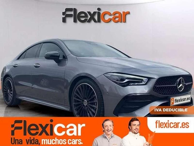 Gris Usado 2025 Mercedes CLA220 Berlina | 38.990 € (Buen precio) - Imagen 1/4