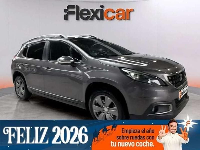 Usado Peugeot 2008 Style 82 CV (60 kW) 2017 Gris SUV
