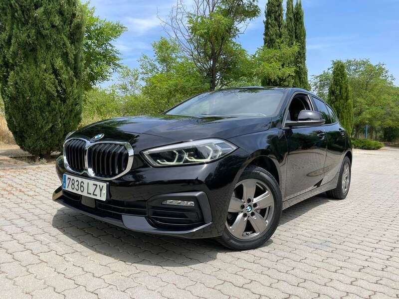 Negro Usado 2022 BMW 116 Comfort Edition Utilitario | 19.990 € (Super precio) - Imagen 1/4