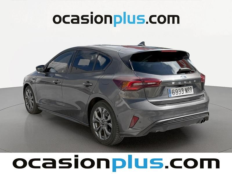 Usado Ford Focus ST-Line 155 CV (114 kW) 2024 Gris Utilitario