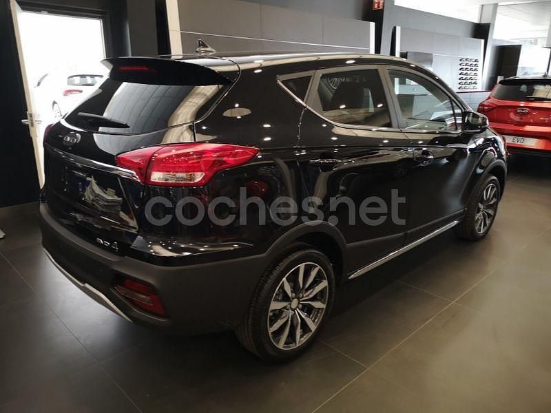 Usado EVO Evo 4 115 CV (84 kW) 2023 Negro SUV