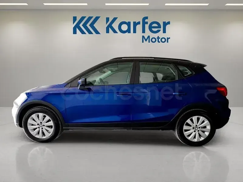 Usado Seat Arona Style 110 CV (80 kW) 2021 Azul SUV
