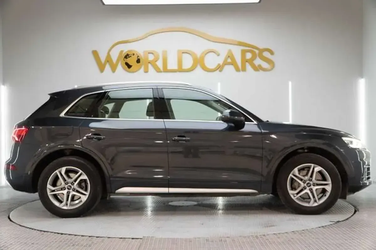 Usado Audi Q5 Design 163 CV (119 kW) 2020 Gris SUV