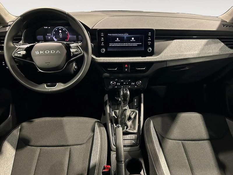 Usado Skoda Kamiq Selection 150 CV (110 kW) 2025 Gris/plata SUV