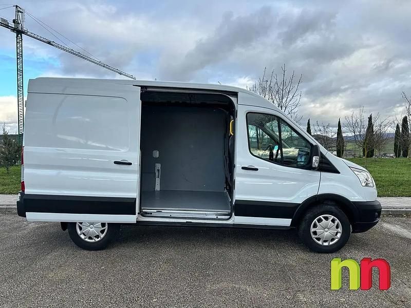 Usado Ford Transit Trend 130 HP (95 kW) 2018 Branco Van