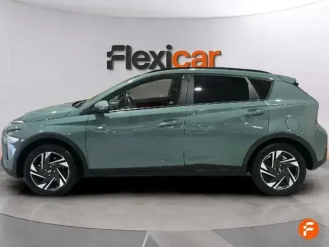 Usado Hyundai Bayon 84 CV (61 kW) 2023 Verde SUV