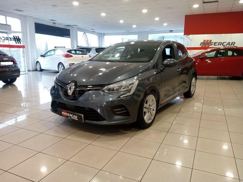 Usado Renault Clio V LIMITED 90 CV (66 kW) 2021 Gris / plata Berlina