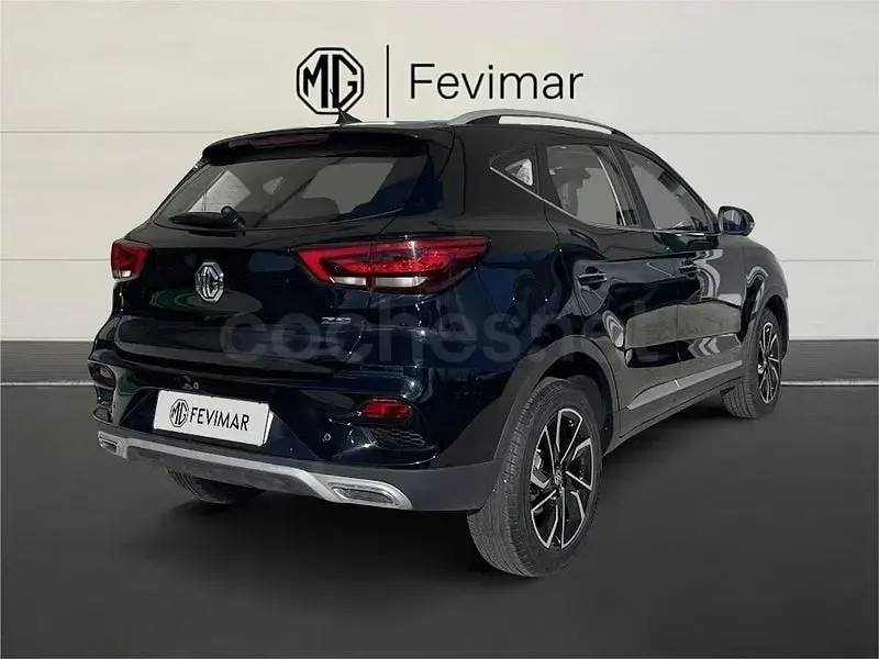 Usado MG ZS Luxury 106 CV (77 kW) 2024 Negro SUV