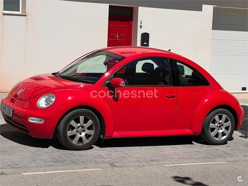 Rojo Usado 2002 VW Beetle Berlina | 4500 € (Un poco caro) - Imagen 1/4