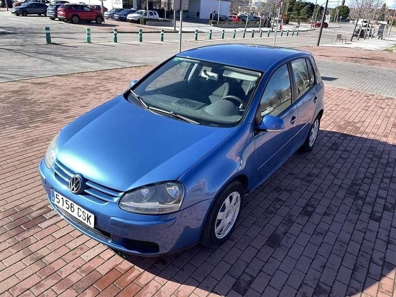 Usado VW Golf IV Conceptline 90 CV (66 kW) 2005 Azul Utilitario