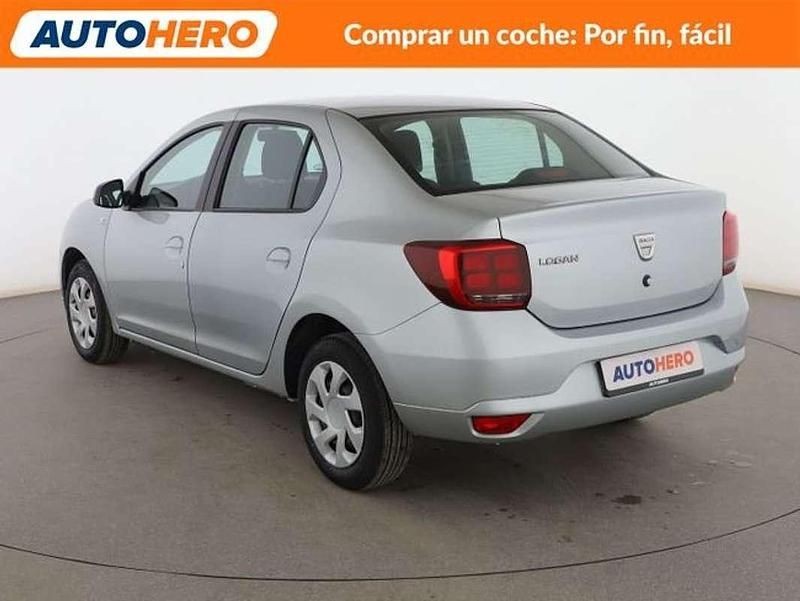 Usado Dacia Logan Comfort 95 CV (69 kW) 2020 Gris Utilitario