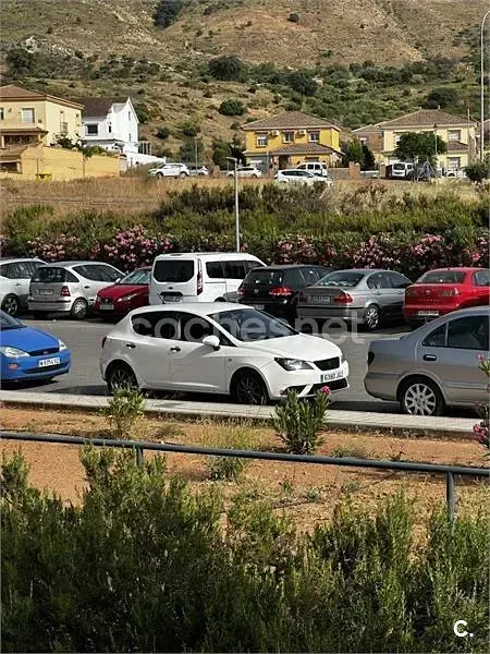 Usado Seat Ibiza I-Tech 70 CV (51 kW) 2015 Blanco Berlina