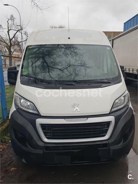 Usado Peugeot Boxer 86 CV (63 kW) 2000 Blanco Van