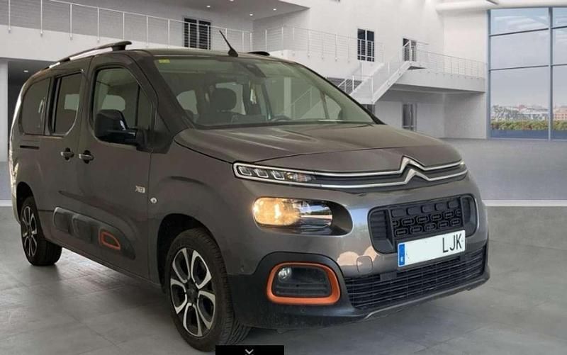 Gris Usado 2020 Citroën Berlingo Shine Monovolumen | 18.990 € (Un poco caro) - Imagen 1/4