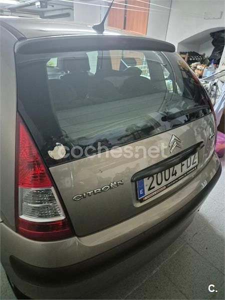 Usado Citroën C3 70 CV (51 kW) 2006 Beige Berlina