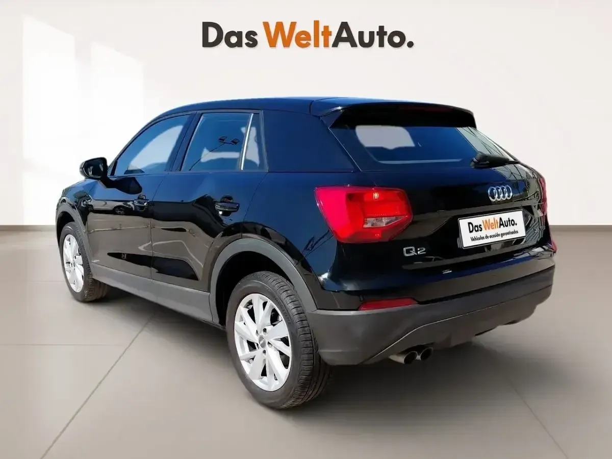 Usado Audi Q2 Advanced Plus 150 CV (110 kW) 2019 Negro SUV