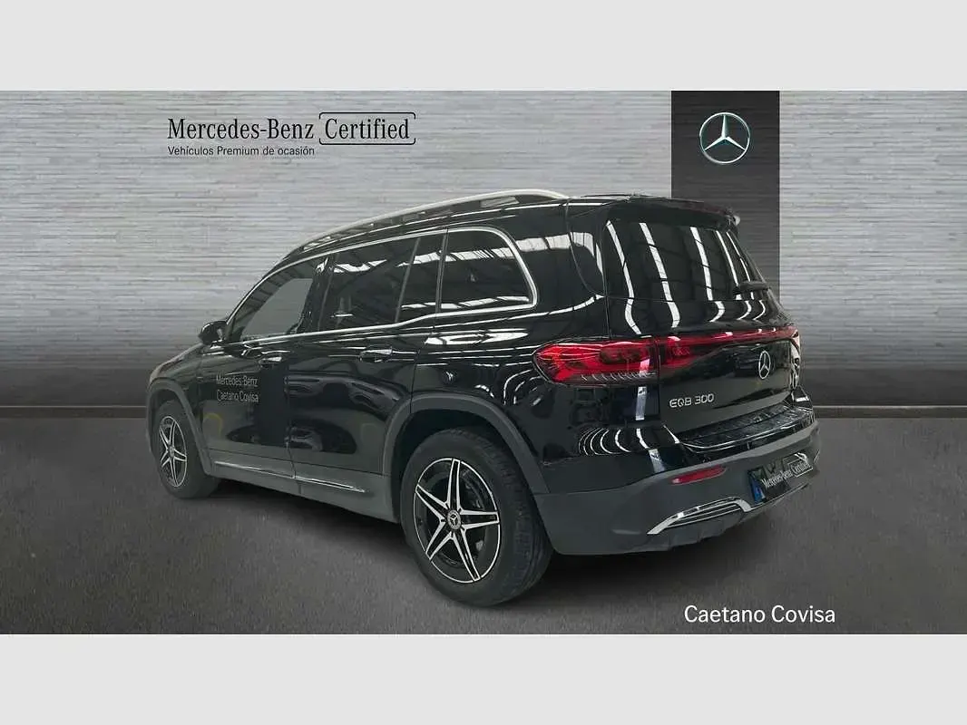 Usado Mercedes EQB300 167 kW (228 CV) 2024 Negro SUV