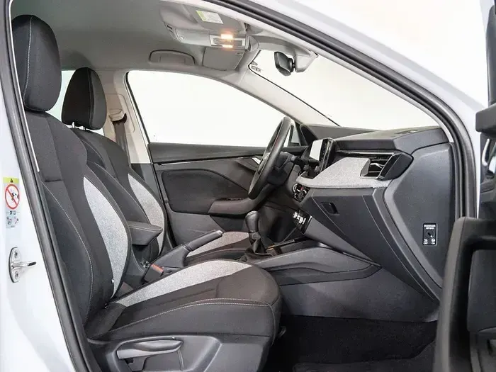 Usado Skoda Scala Selection 115 CV (84 kW) 2025 Blanco Utilitario