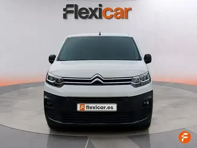 Usado Citroën Berlingo 102 CV (75 kW) 2021 Blanco Monovolumen