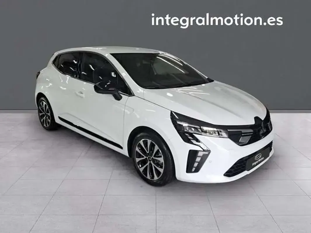 Nuevo Mitsubishi Colt 91 CV (66 kW) 2025 Blanco Utilitario