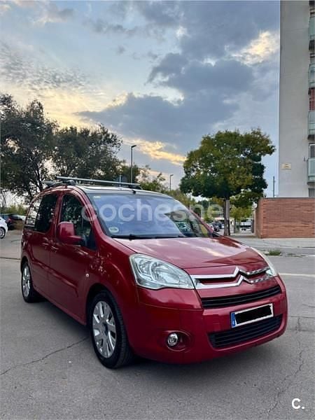 Granate Usado 2010 Citroën Berlingo Monovolumen | 6199 € (Precio justo) - Imagen 1/2