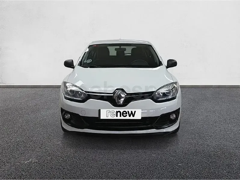 Usado Renault Mégane III Life 95 CV (69 kW) 2014 Blanco Berlina