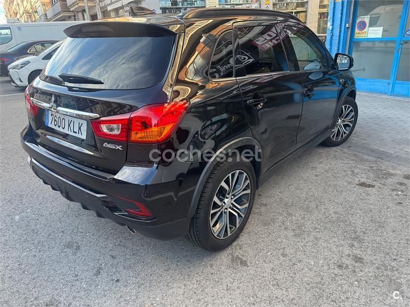 Usado Mitsubishi ASX 114 CV (83 kW) 2018 Negro SUV