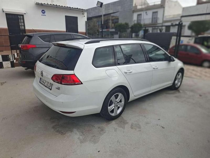 Käytetty VW Golf VII 110 HP (80 kW) 2016 Valkoinen Viistoperä