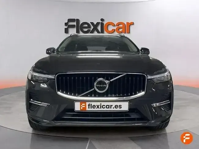 Usado Volvo XC60 Core 197 CV (144 kW) 2023 Marrón SUV
