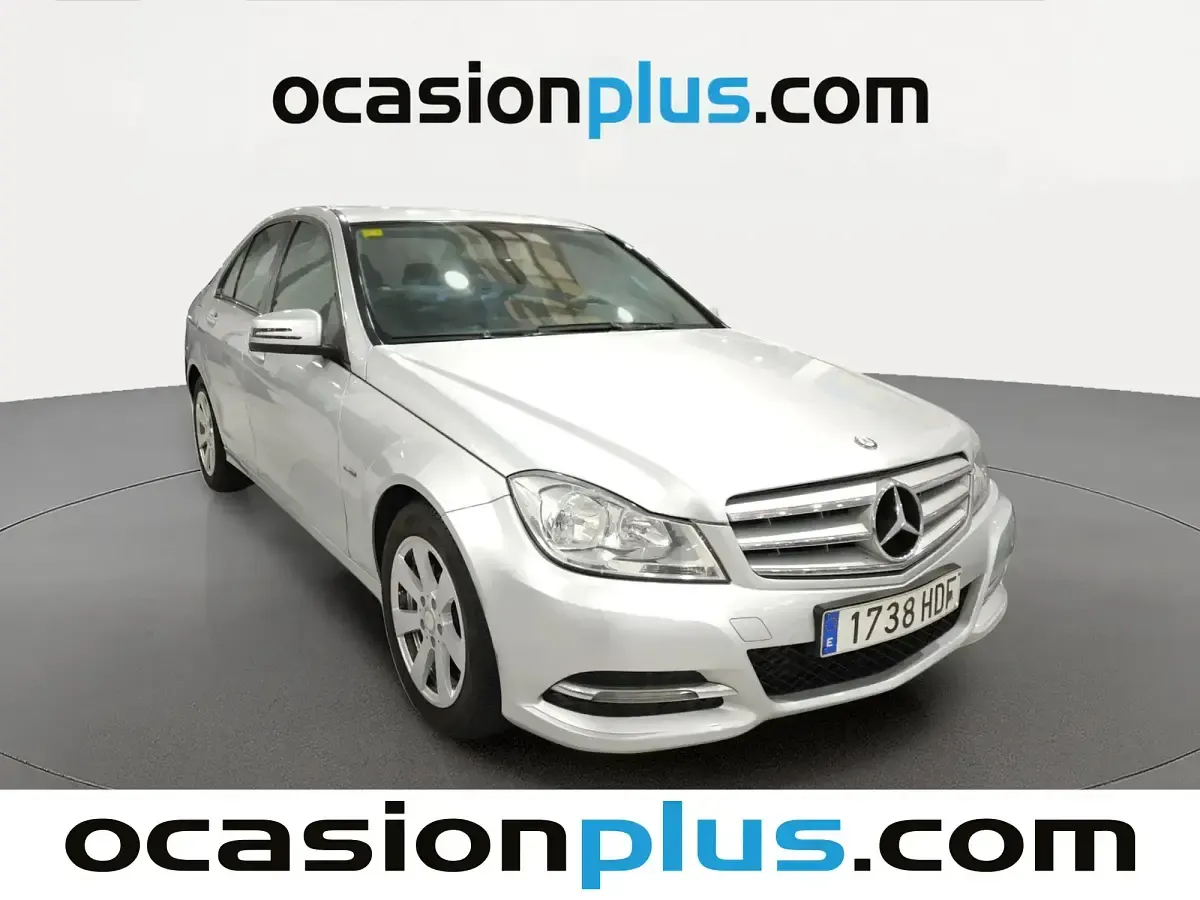 Usado Mercedes C180 Edition 156 CV (114 kW) 2011 Plateado Berlina