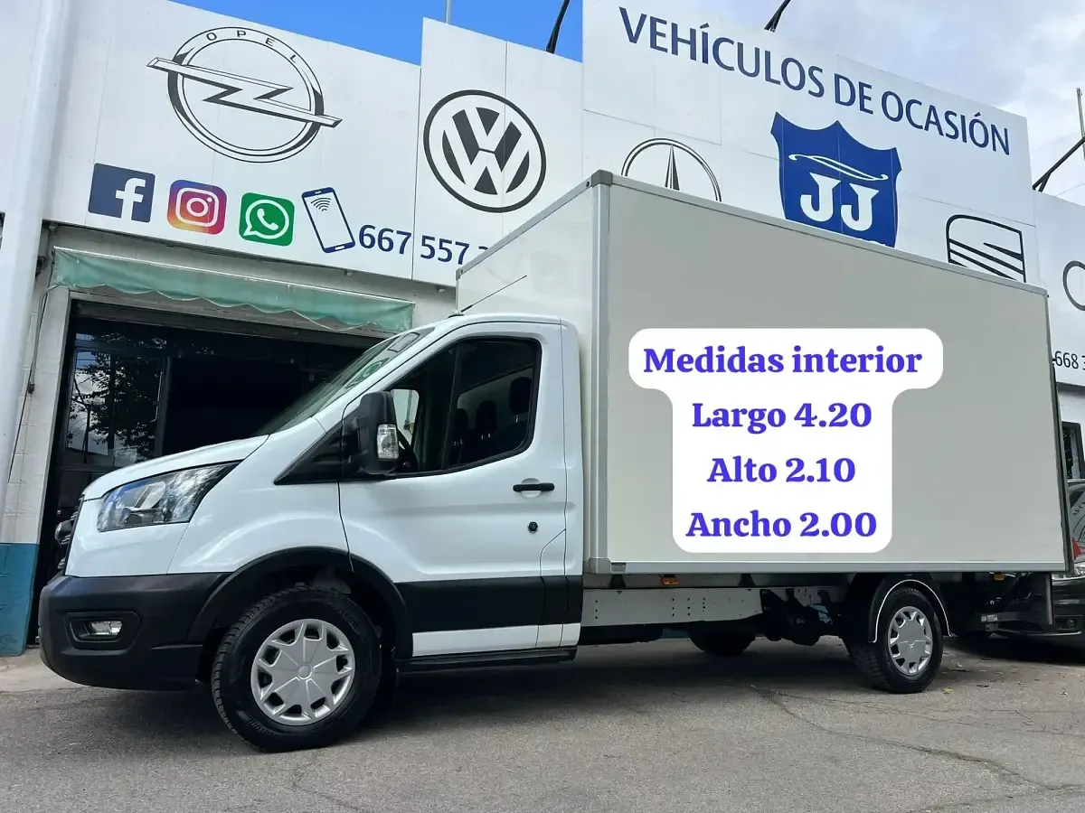 Usado Ford Transit Trend 170 CV (125 kW) 2022 Blanco