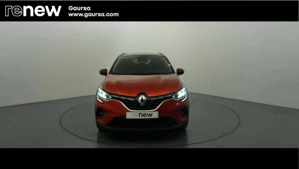 Usado Renault Captur Zen 140 CV (102 kW) 2021 Negro SUV