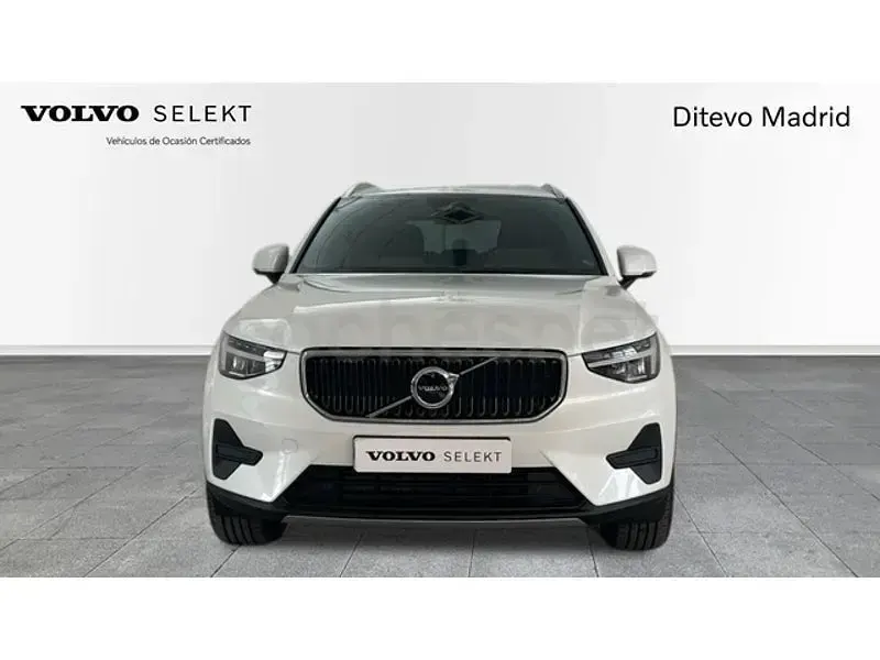 Brugt Volvo XC40 Core 197 HK (144 kW) 2025 Hvid SUV