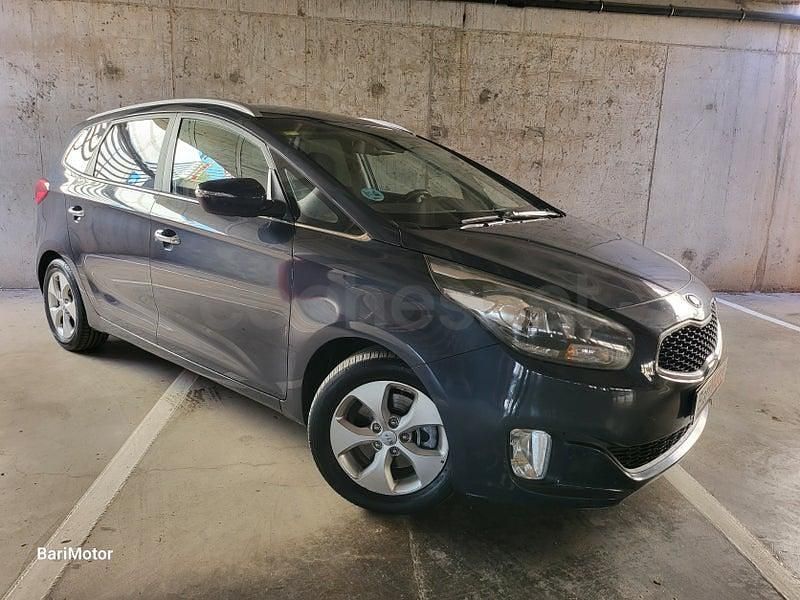 Usado Kia Carens 141 CV (103 kW) 2016 Gris / plata Monovolumen