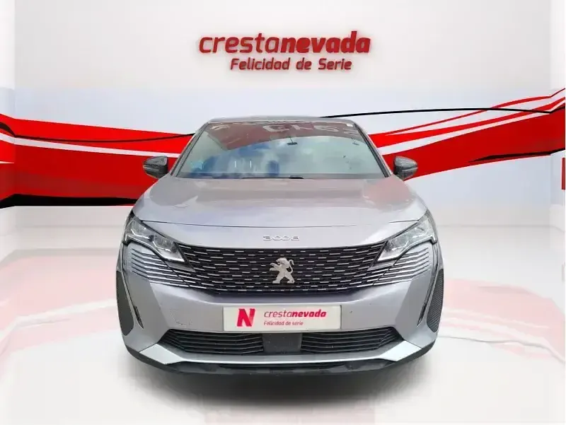 Usado Peugeot 3008 Allure 131 CV (96 kW) 2024 Gris SUV