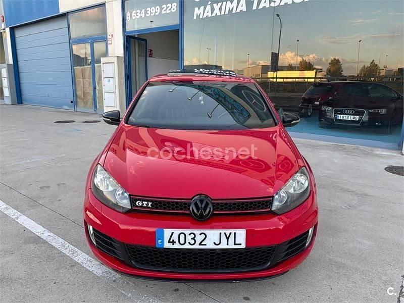 Rojo Usado 2010 VW Golf VI GTI Berlina | 14.000 € (Caro) - Imagen 1/3